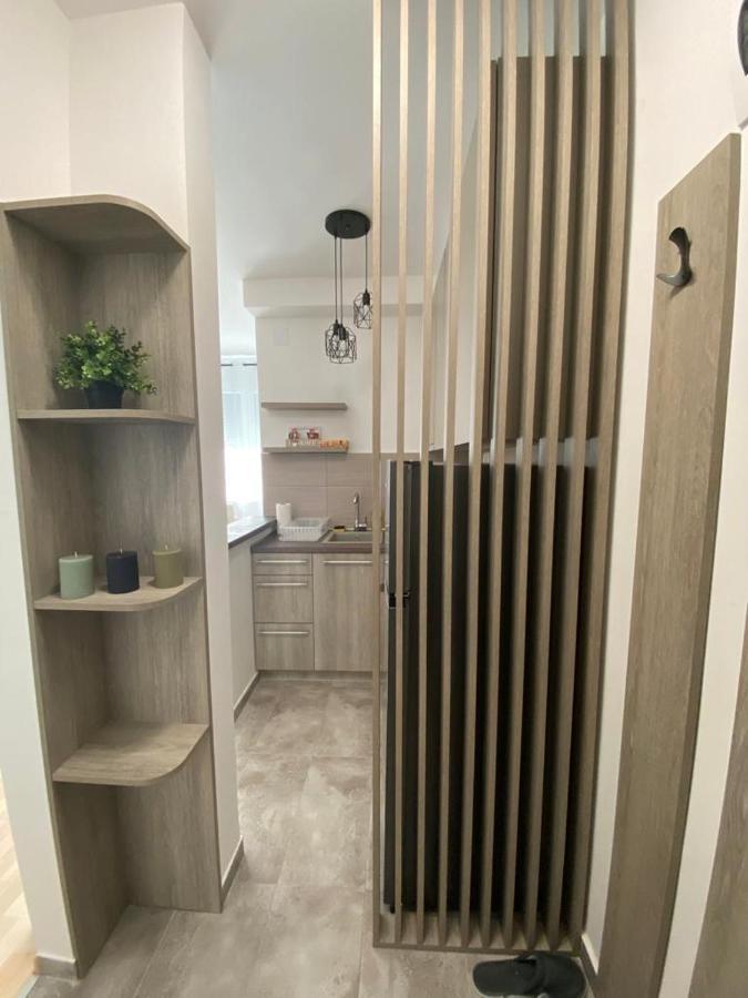 Apartman Vist 1 *
